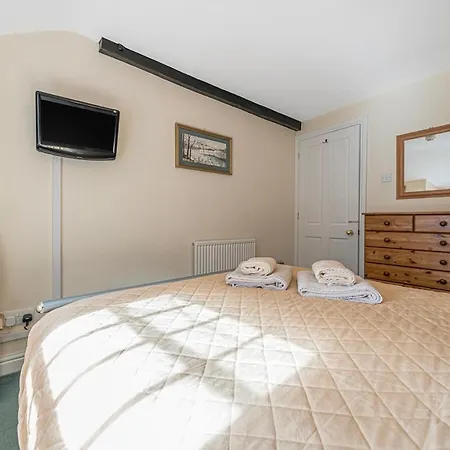 Number Seven Grade Ii Listed Cosy With Free Parking Ambleside