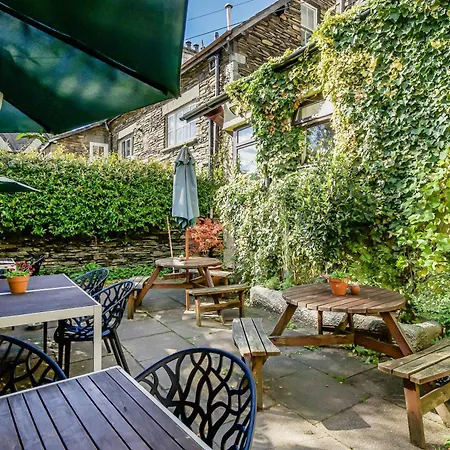 Tatil Evi Number Seven Grade Ii Listed Cosy With Free Parking *