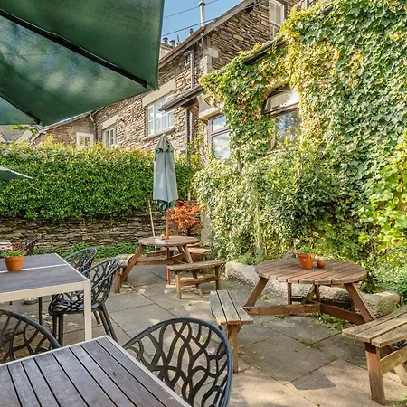 Number Seven Grade Ii Listed Cosy With Free Parking Feriehus Ambleside